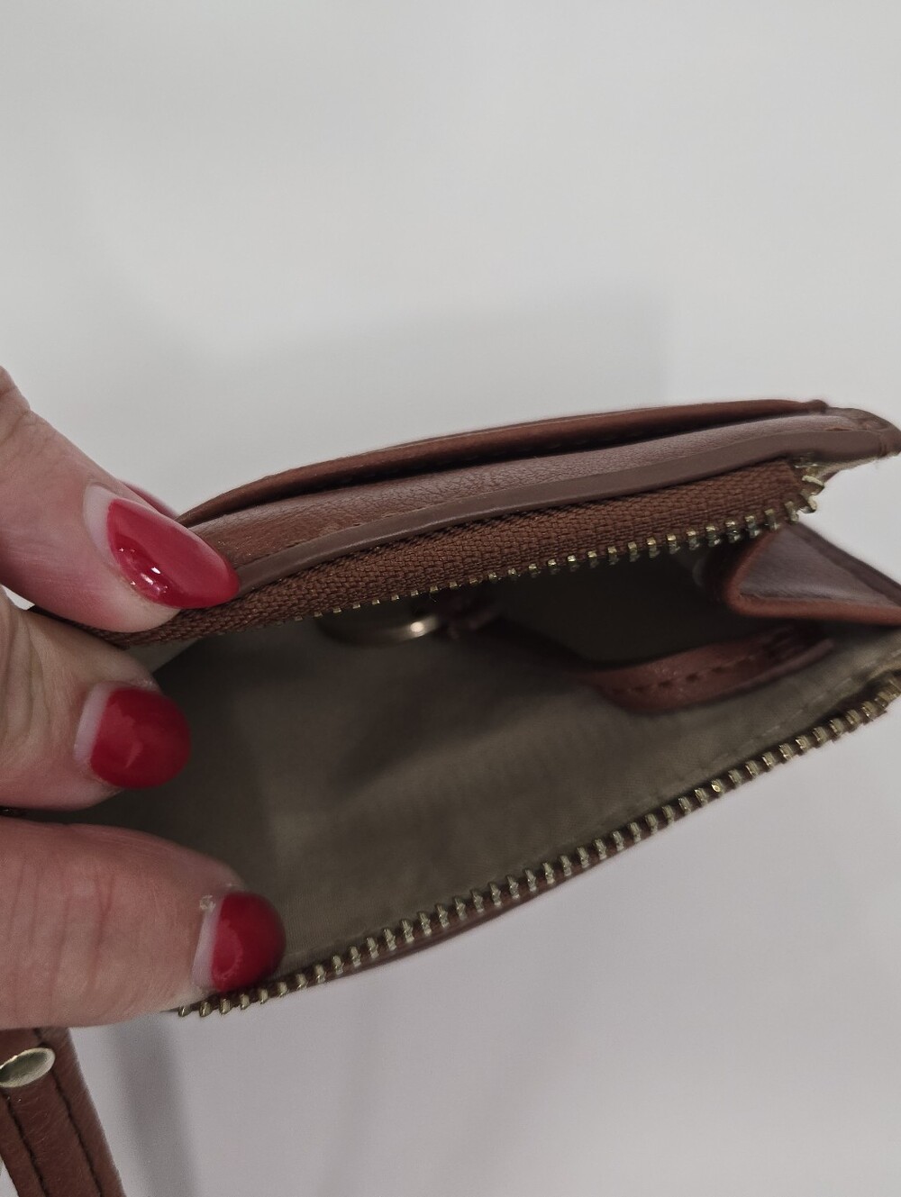Small wristlet - Picture 10 of 11